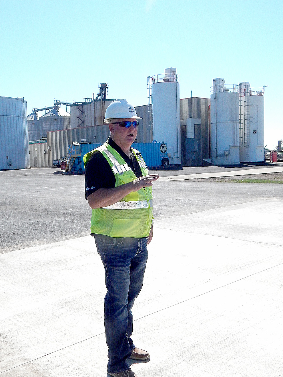 Economy turning green — low-carbon fuel markets expanding in energy ...